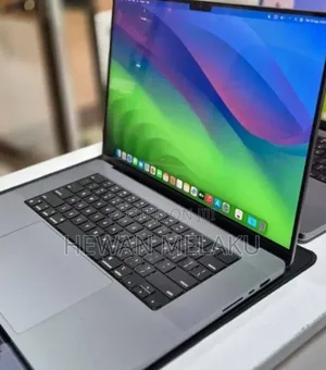 New Laptop Apple MacBook Pro 2021 M1 32GB Apple M1 Pro SSD 512GB