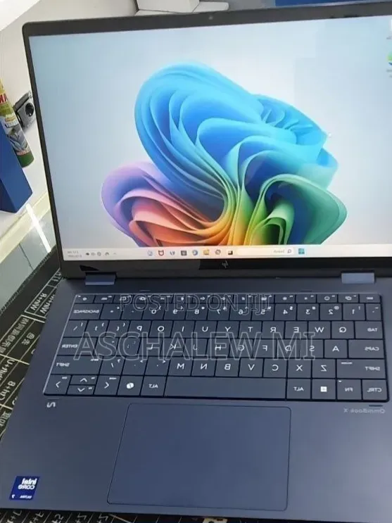 New Laptop HP OmniBook 5 14" 16GB Intel Core Ultra 7 SSD 1T