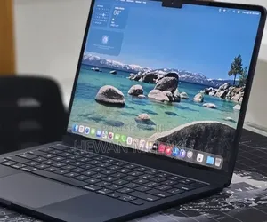 New Laptop Apple MacBook Air 2025 M4 16GB Apple M4 SSD 256GB