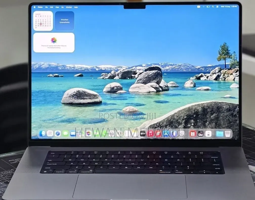 New Laptop Apple MacBook Pro 2022 M2 16GB Apple M2 SSD 1T