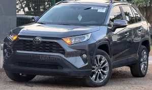Toyota RAV4 2020 Gray