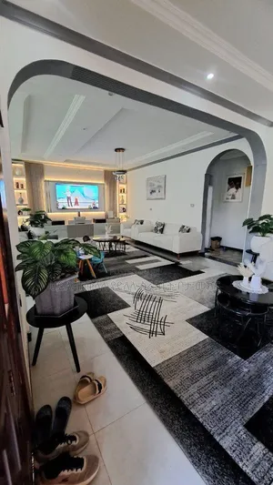 Furnished 6bdrm Villa in ለገጣፎ አባክሮስ ጀርባ, Oromia-Finfinne for sale