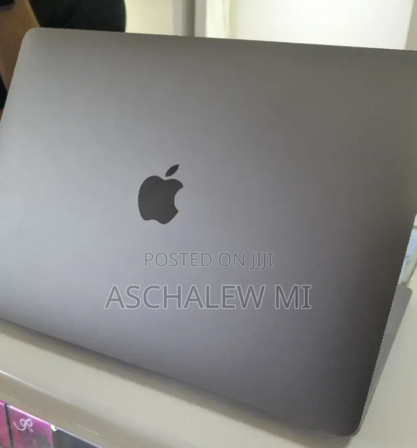 New Laptop Apple MacBook Air 2020 M1 8GB Apple M1 SSD 256GB
