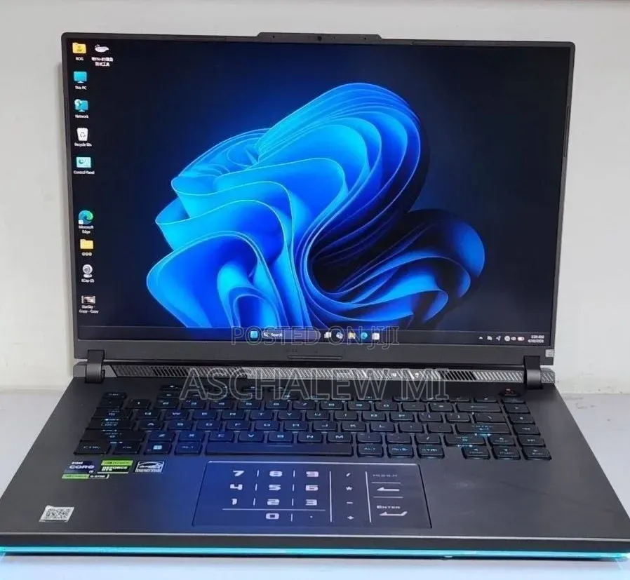 New Laptop Asus ROG Strix G16 16GB Intel Core i9 SSD 1T