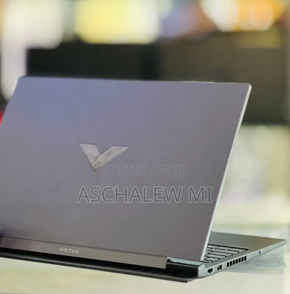 New Laptop HP Victus 16 16GB Intel Core i7 SSD 512GB