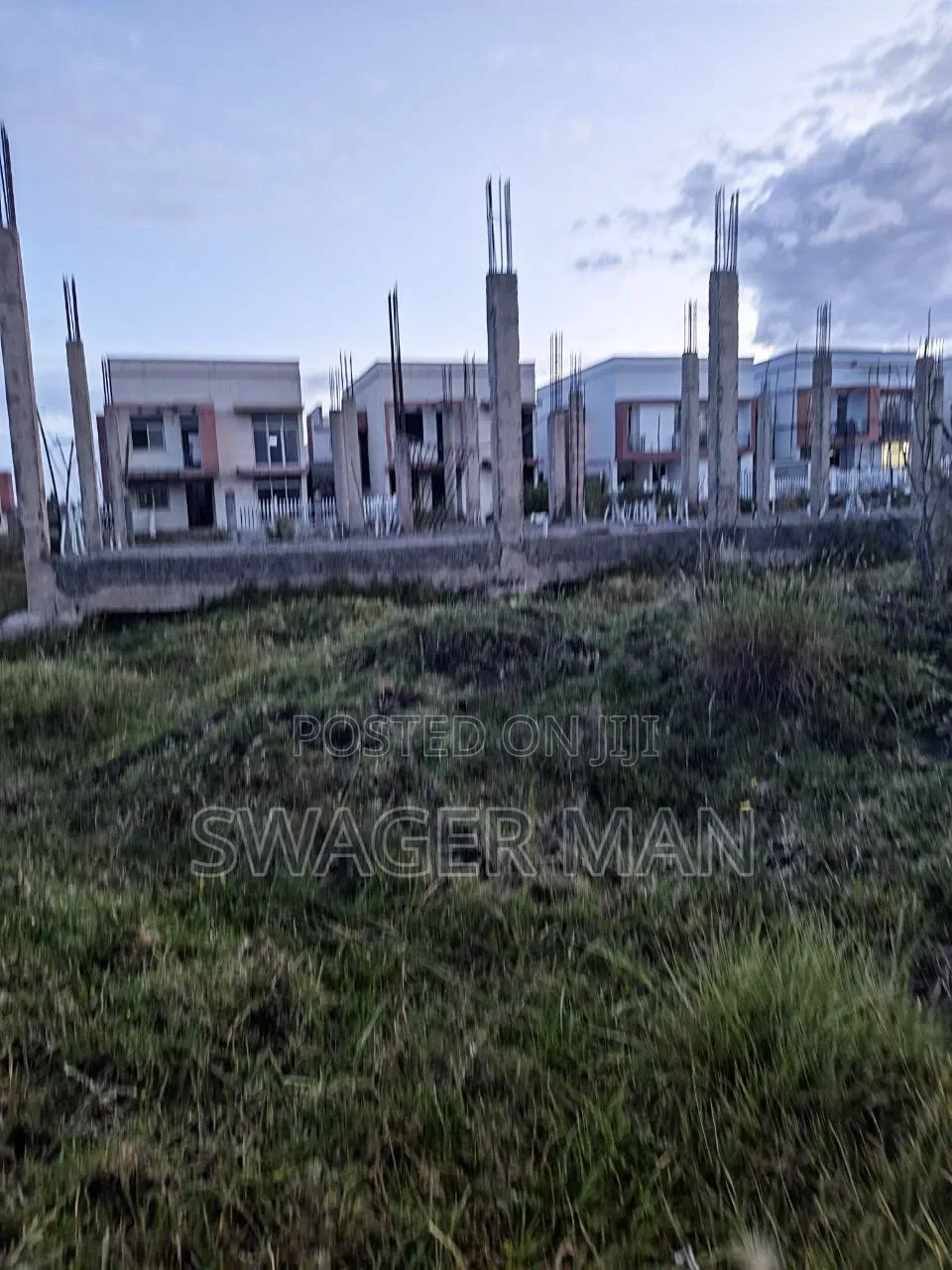 6bdrm Townhouse/Terrace in Ccd Kompaund, Yeka for sale