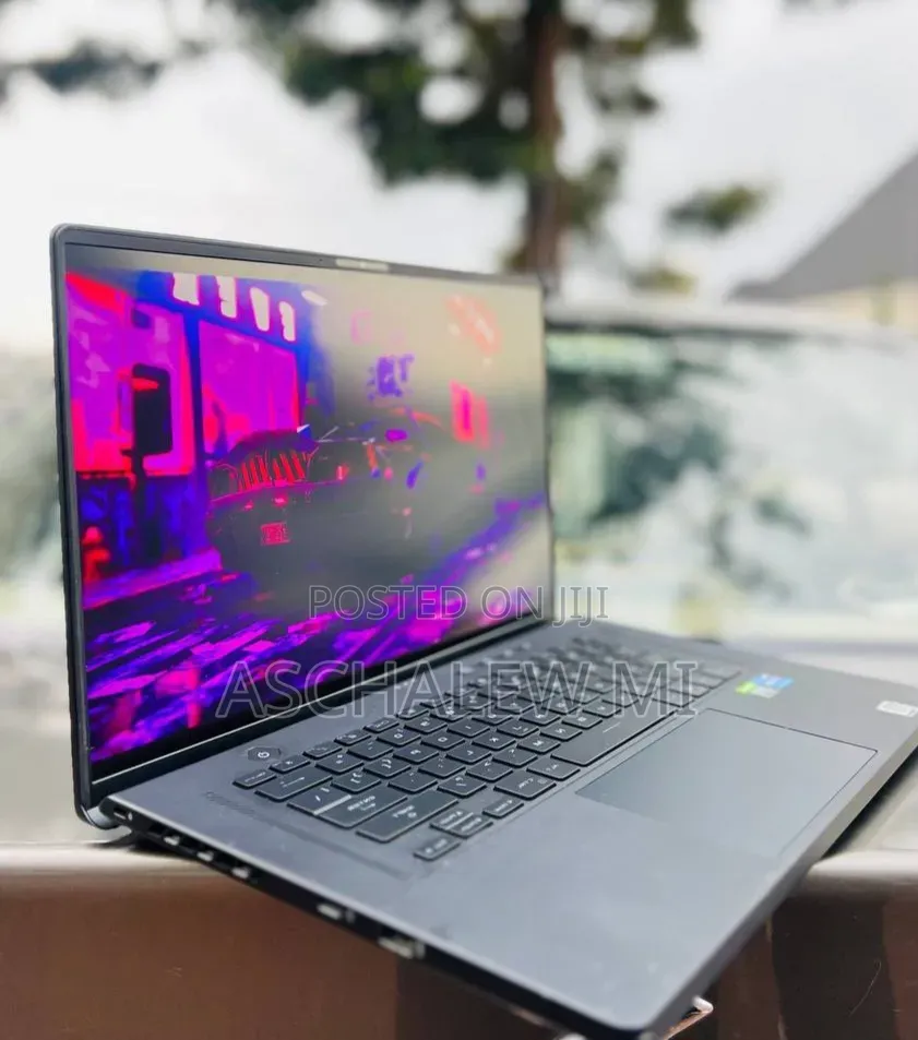 New Laptop Asus ROG Zephyrus M16 16GB Intel Core i7 SSD 512GB