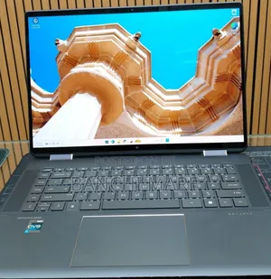 New Laptop HP Spectre X360 16GB Intel Core i7 SSD 512GB