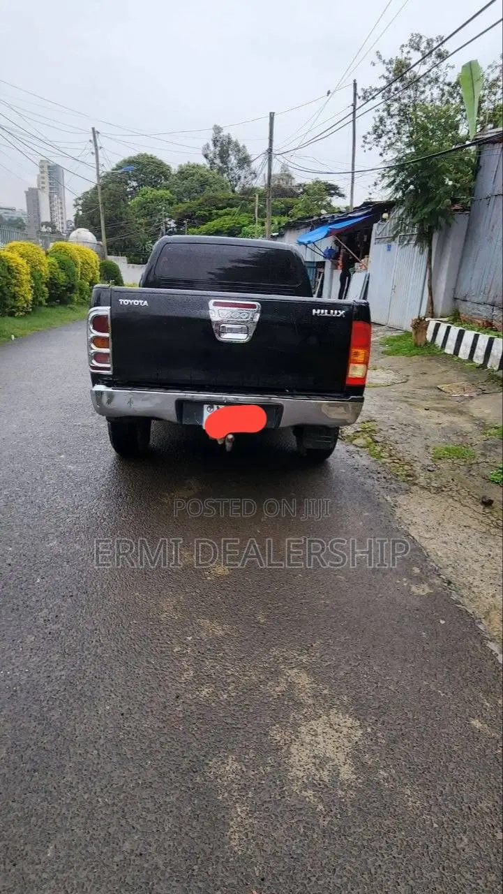 Toyota Hilux 2007 Black