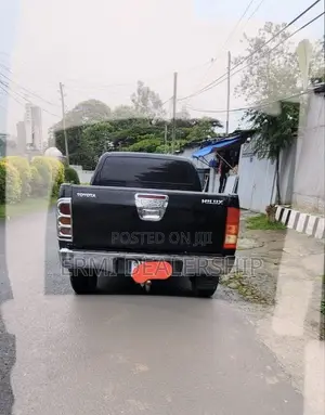 Toyota Hilux 2007 Black