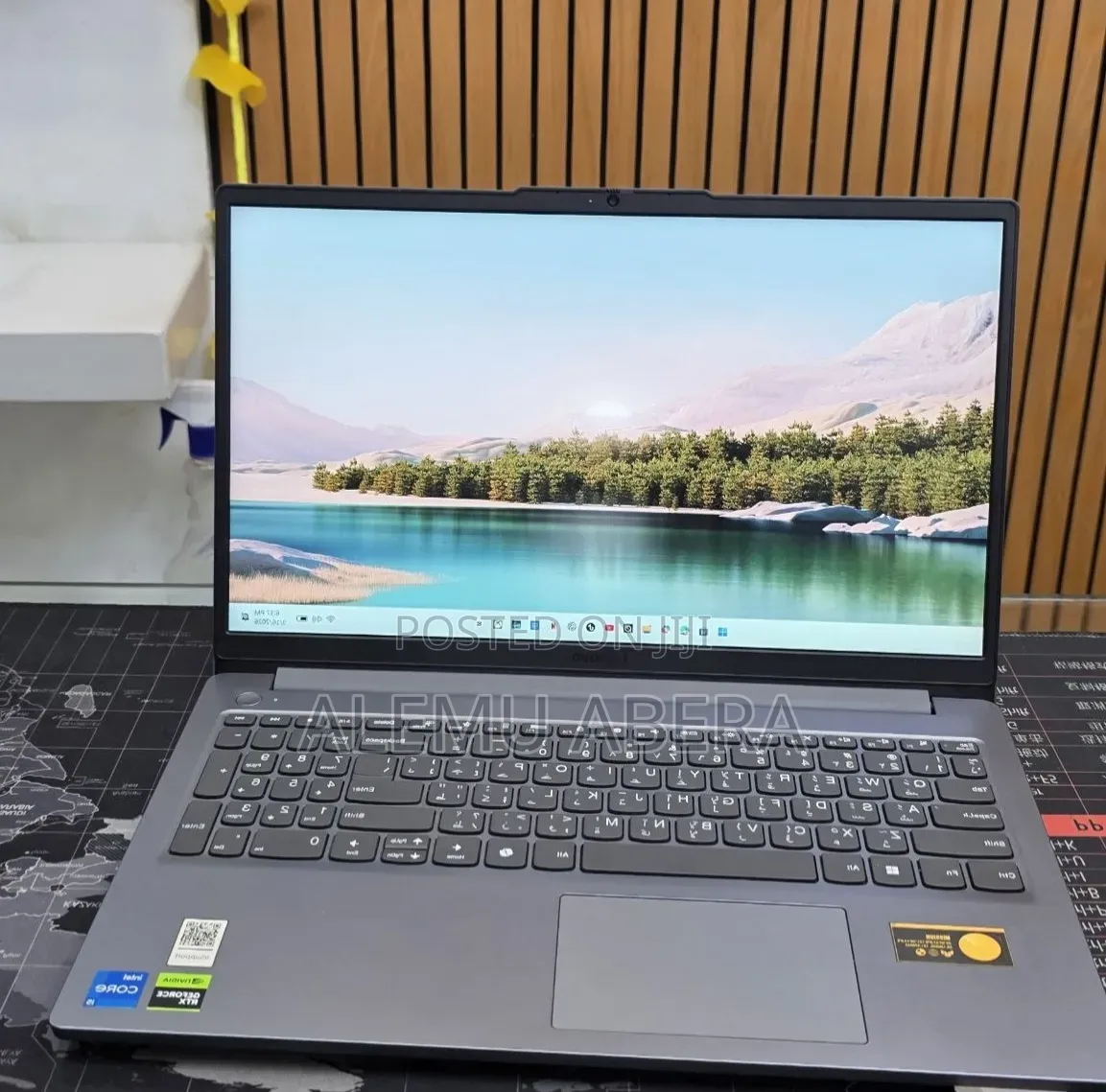 New Laptop Lenovo LOQ 15IRH8 12GB Intel Core i5 SSD 512GB