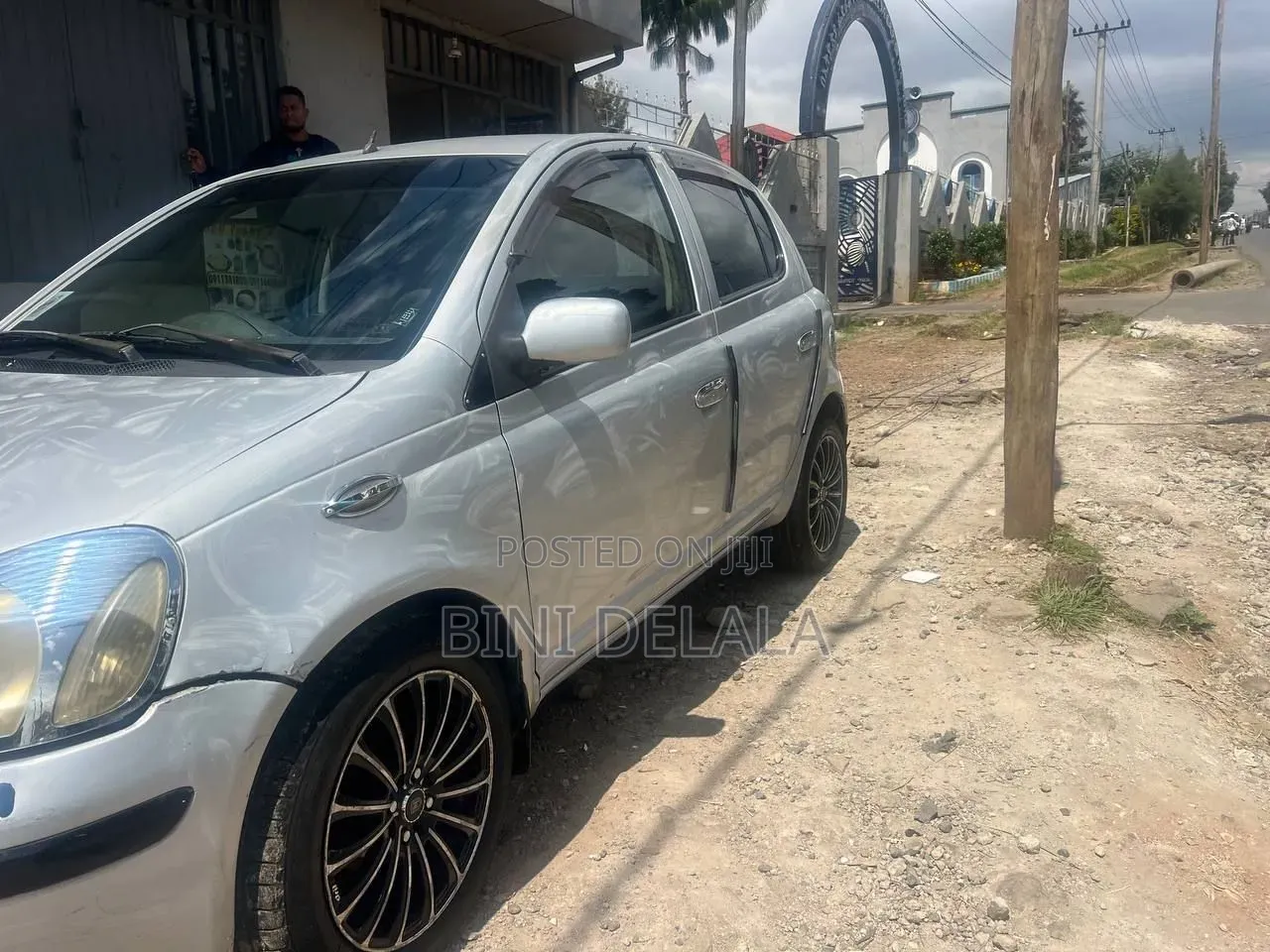 Toyota Vitz 1.0 FWD 5dr 2002 Silver