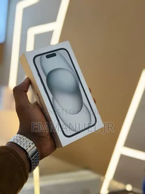 New Apple iPhone 15 256 GB Black