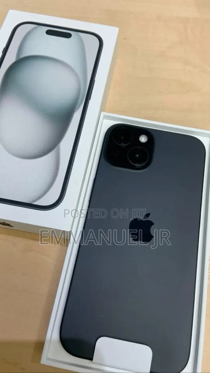 New Apple iPhone 15 256 GB Black