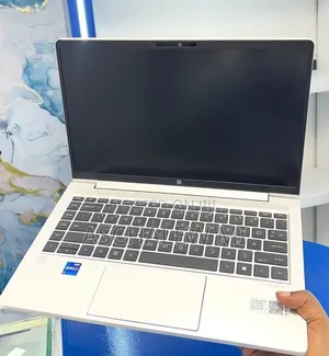 New Laptop HP ProBook 440 G10 16GB Intel Core i7 SSD 1T