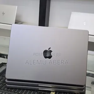 New Laptop Apple MacBook Pro 2021 M1 32GB Apple M1 Pro SSD 512GB