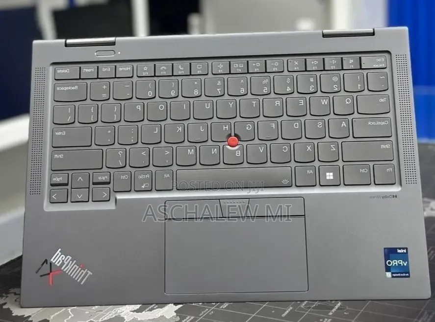 New Laptop Lenovo ThinkPad X1 Yoga 32GB Intel Core i7 SSD 512GB