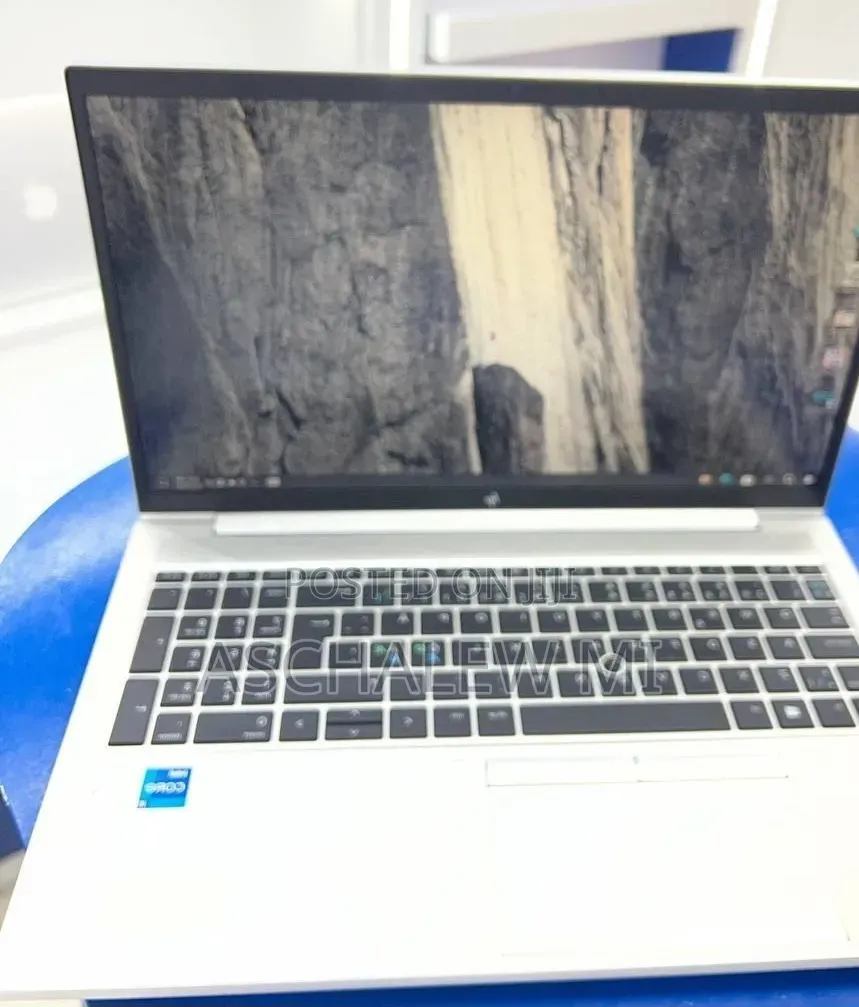 New Laptop HP EliteBook 850 G8 16GB Intel Core i5 SSD 512GB