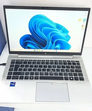 New Laptop HP EliteBook 840 G8 16GB Intel Core i7 SSD 512GB
