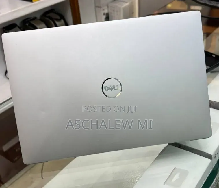 New Laptop Dell XPS 13 16GB Intel Core Ultra 7 SSD 512GB