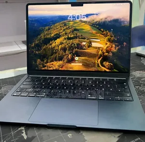 New Laptop Apple MacBook Air 2022 M2 16GB Apple M2 SSD 512GB