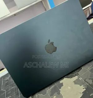 New Laptop Apple MacBook Air 2022 M2 16GB Apple M2 SSD 512GB
