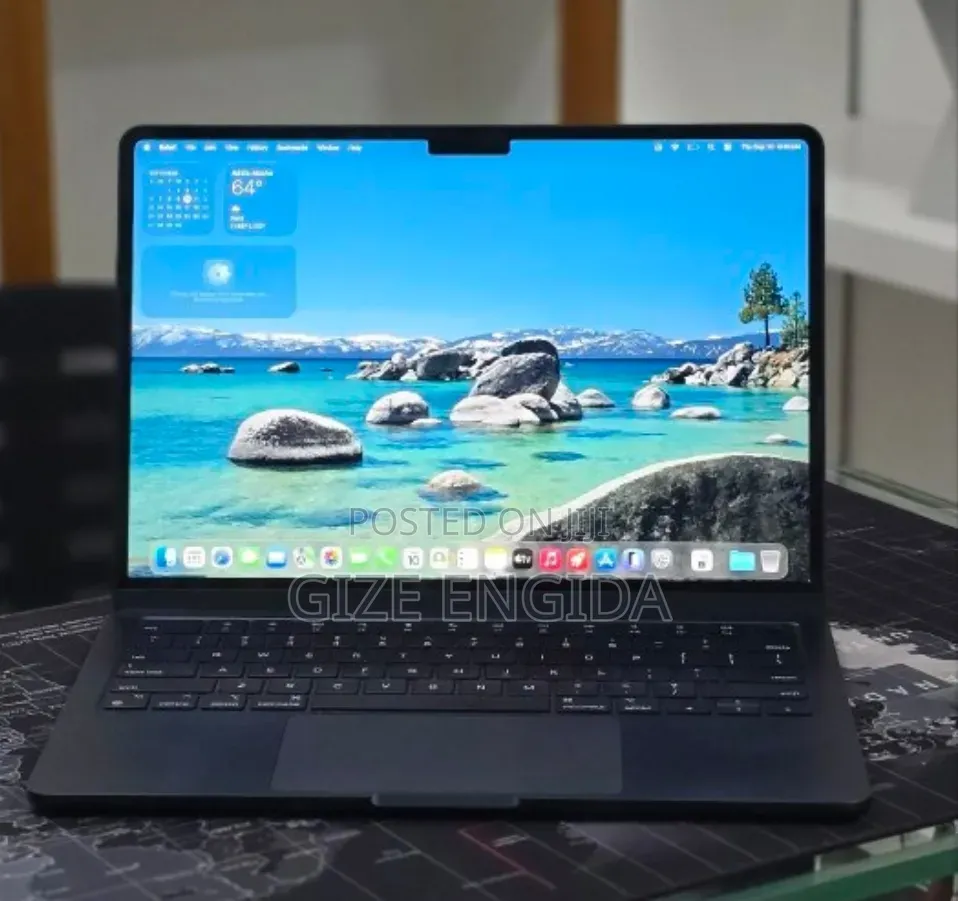 New Laptop Apple MacBook Air 2025 M4 16GB Apple M4 SSD 256GB