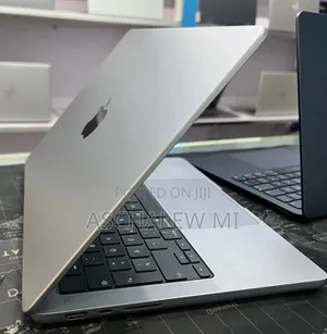 New Laptop Apple MacBook Pro 2021 M1 16GB Apple M1 Pro SSD 512GB