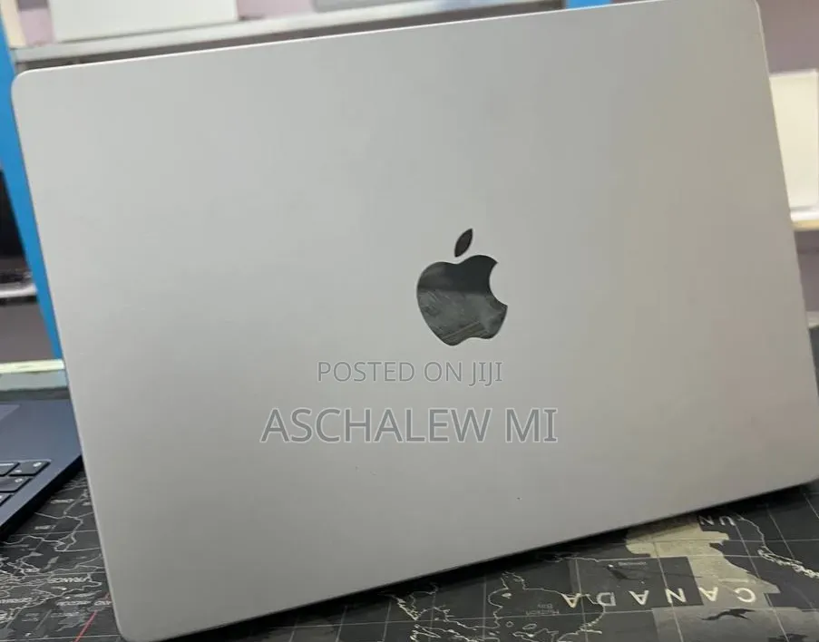 New Laptop Apple MacBook Pro 2021 M1 16GB Apple M1 Pro SSD 512GB