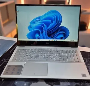 New Laptop Dell Inspiron 15 16GB Intel Core i5 SSD 256GB
