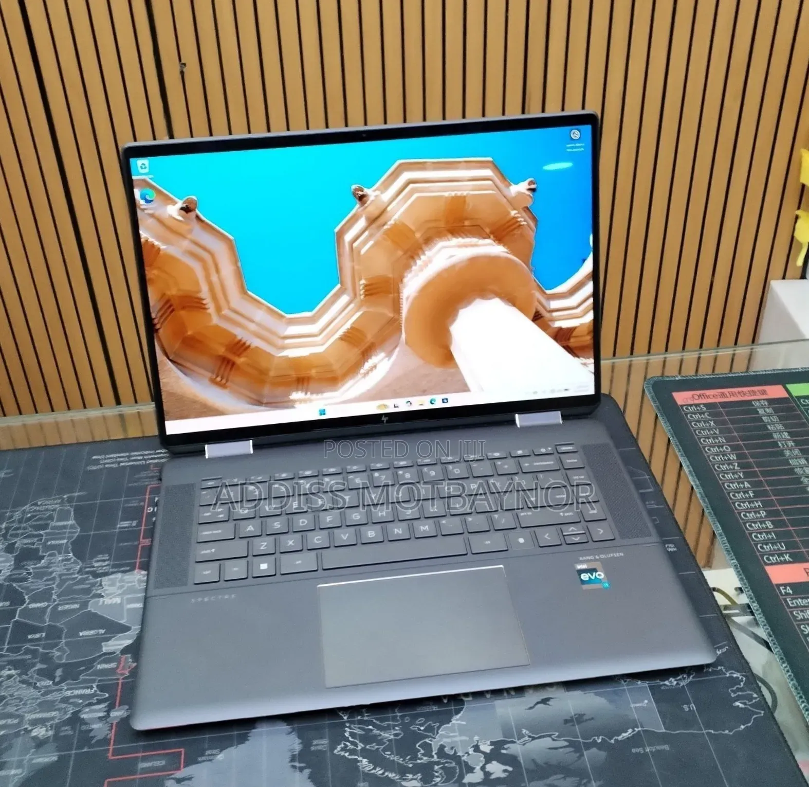 New Laptop HP Spectra 13 16GB Intel Core i7 SSD 512GB