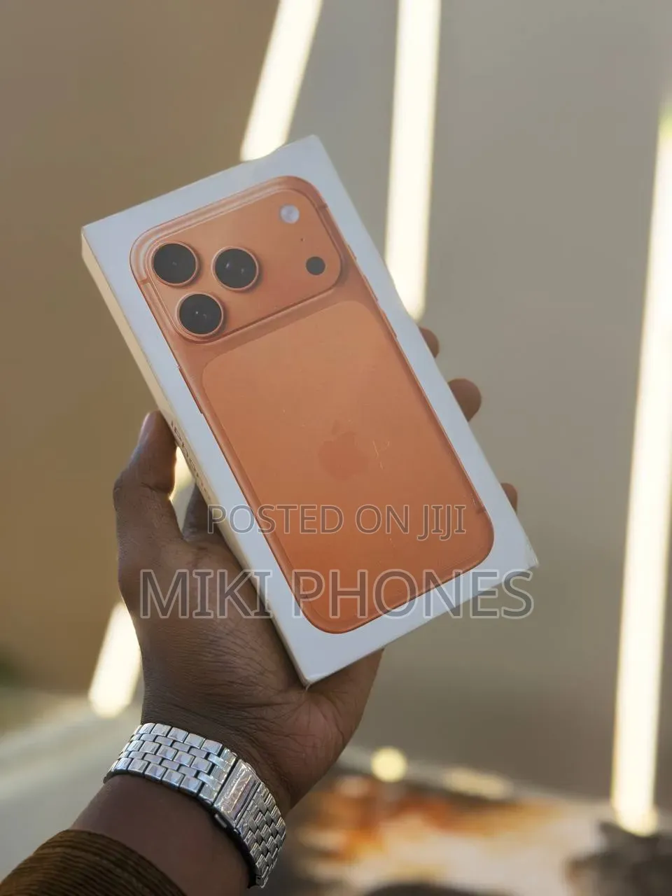 New Apple iPhone 17 Pro 256 GB Orange