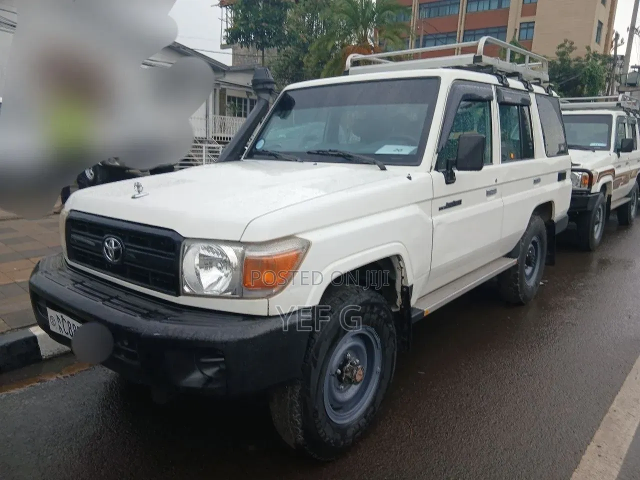 Toyota Land Cruiser 2013 White
