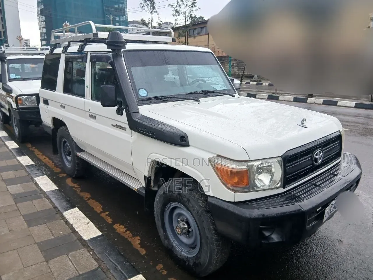 Toyota Land Cruiser 2013 White