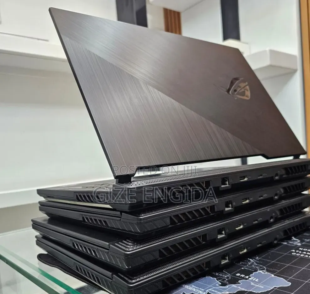 New Laptop Asus ROG Strix G15 16GB Intel Core i7 SSD 512GB