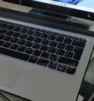 New Laptop HP X2 8GB Intel Core i5 SSD 128GB