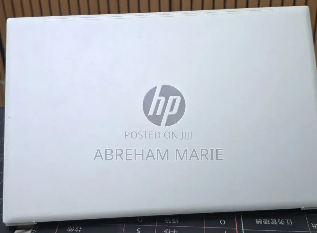 New Laptop HP Pavilion 13 8GB Intel Core i5 SSD 512GB