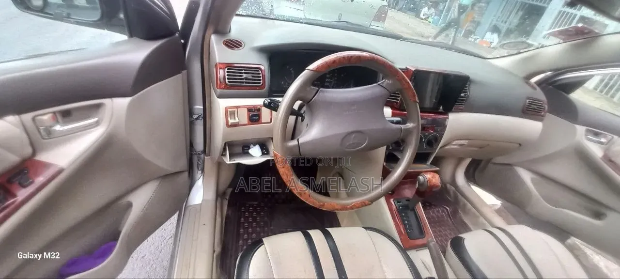 Toyota Corolla 2003 Silver