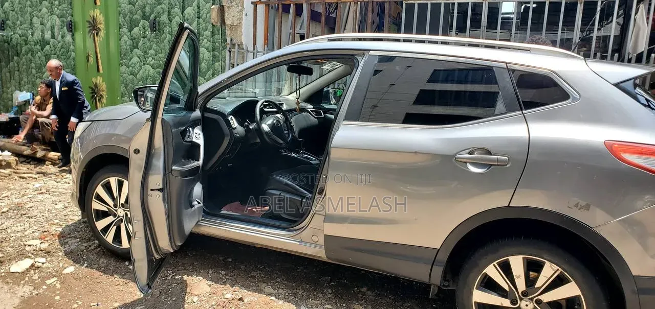 Nissan Qashqai 2016 Silver
