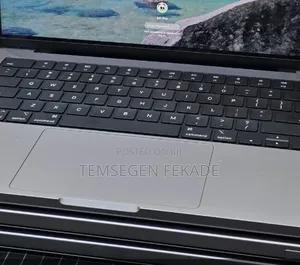 New Laptop Apple MacBook Pro 2021 M1 32GB Apple M1 Pro SSD 512GB