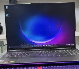 New Laptop Lenovo Legion 9 32GB AMD Ryzen 9 SSD 1T