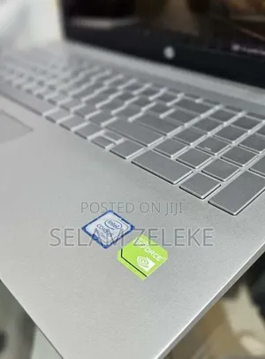 New Laptop HP 8GB Intel Core i5 SSD 1T