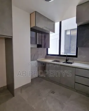 2bdrm Apartment in ጃክሮስ, Bole for sale
