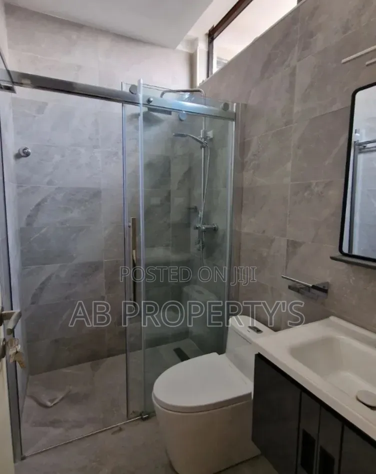 2bdrm Apartment in ጃክሮስ, Bole for sale
