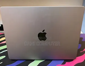 New Laptop Apple MacBook Pro 2023 M3 8GB Intel Core M3 SSD 512GB
