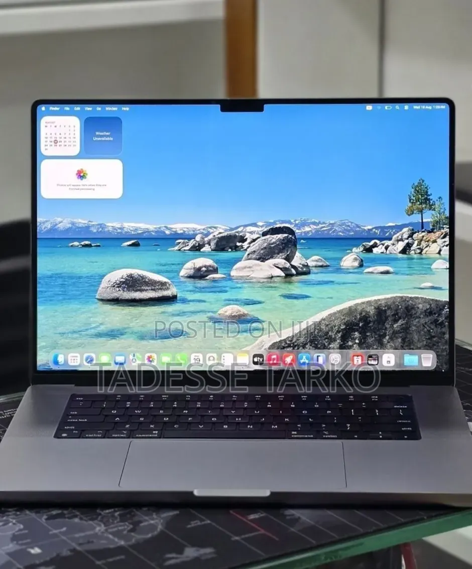 New Laptop Apple MacBook Pro 2023 M2 16GB Apple M2 SSD 1T