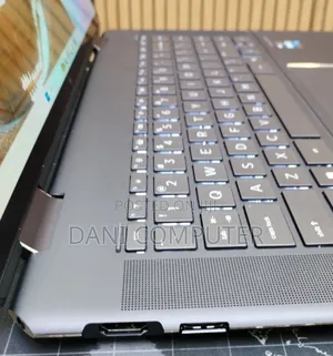 New Laptop HP Spectra 13 16GB Intel Core i7 SSD 512GB