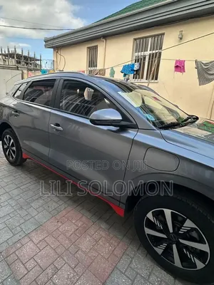 BYD E2 43 kWh 94 hp FWD 2025 Gray