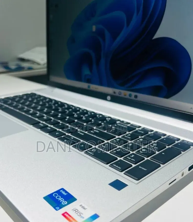 New Laptop HP ProBook 450 G8 16GB Intel Core i5 SSD 512GB