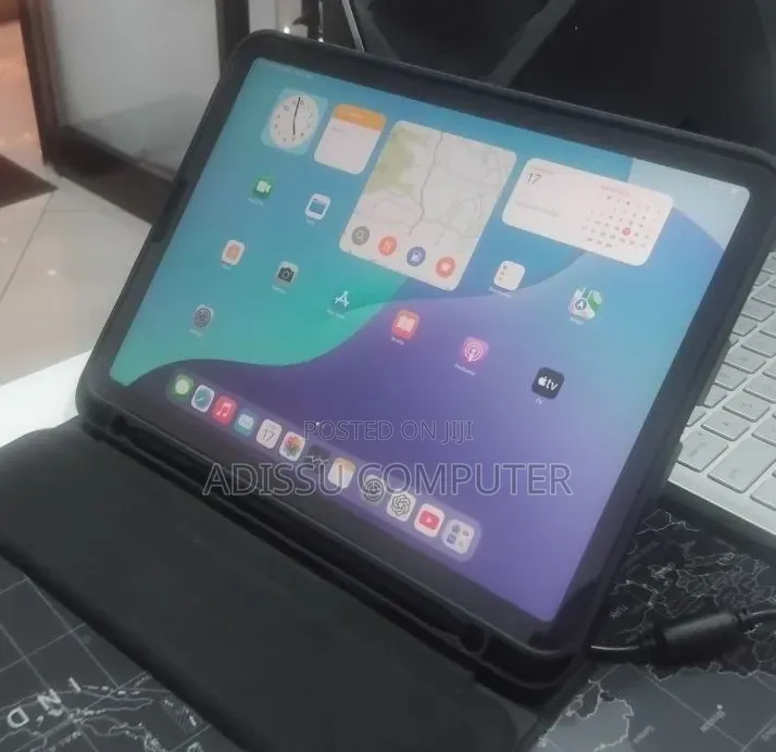 New Apple iPad Air 64 GB